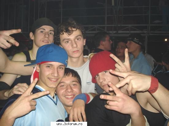 poze noi victor, luka conections