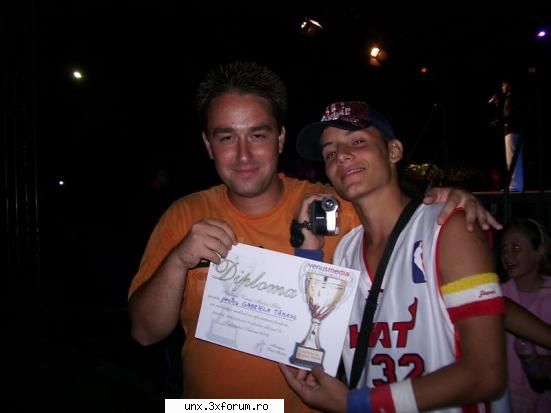 aveti aici in prim plan 2 mari claudiu bulete si yo (sulina 2006 contest) poze cu noi
