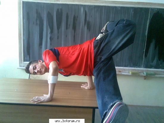 frate momentan site yoc  :x  dar uite adresa mea de mess :hi: