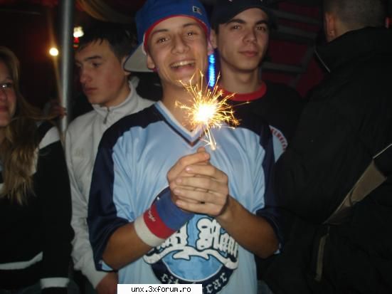 Poze Cu Noi - victor fericit :)) - Poze
